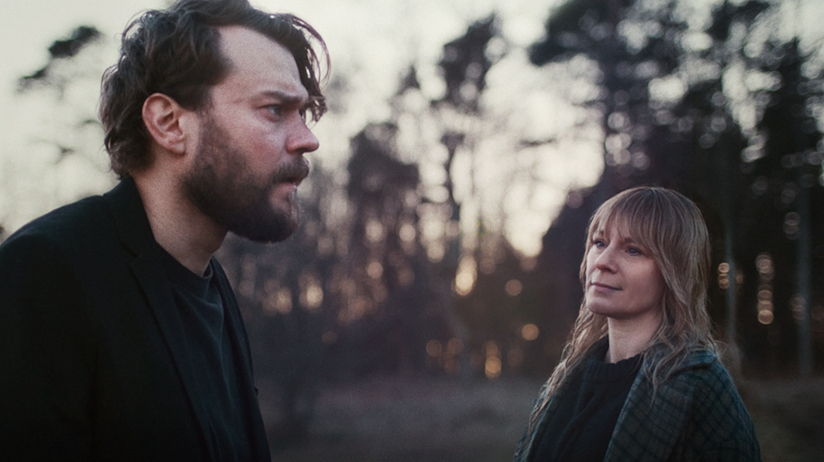 Gwiazdor „Gry o Tron” w serialu „Secrets”. O uzależnieniach i walce z demonami przeszłości